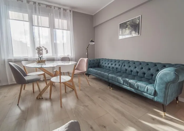 Krosna Street Apartment *